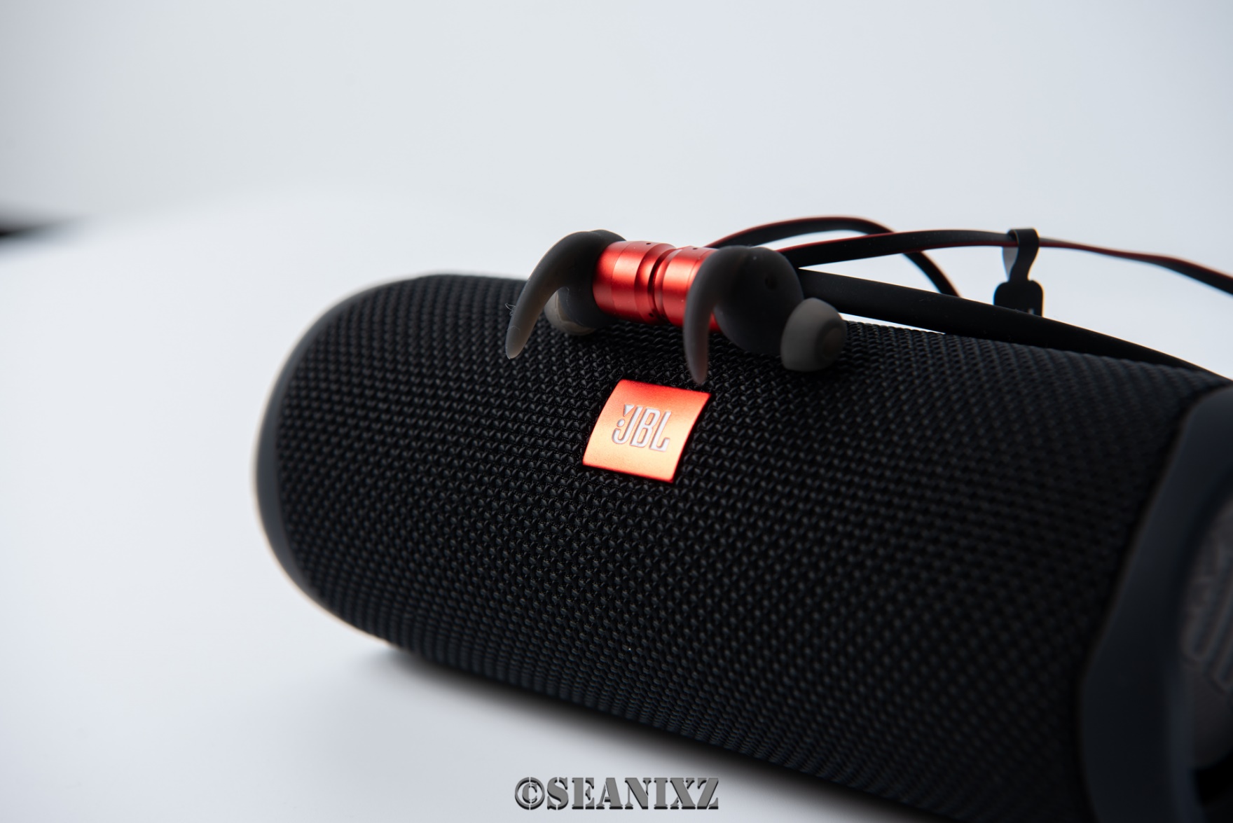 JBL FLIP5 音乐万花筒五代 蓝牙音箱 使用评测