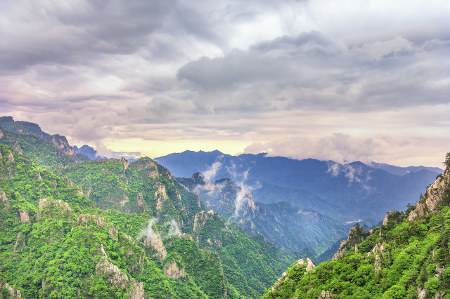 夏日旅游河南省哪十个地方最值得去看看？
