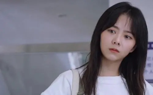 5位“吃货”明星，王一博直播“嗦粉”，鹿晗饭量丝毫不比陈赫差
