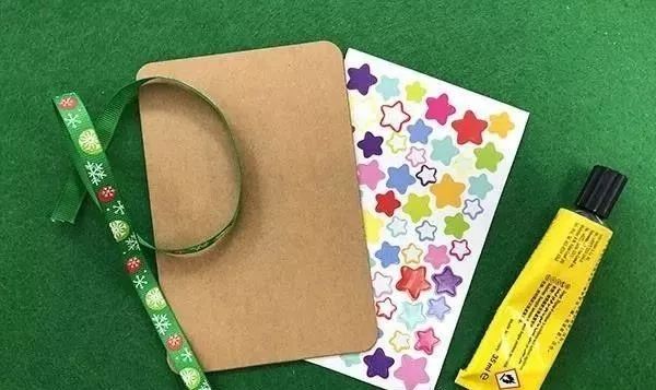 15款创意手工圣诞树，比买的好看多了，材料简单在家就能做！收藏