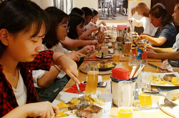 大学一个月3000元生活费多吗？看完这张档次表，家长感觉被骗了