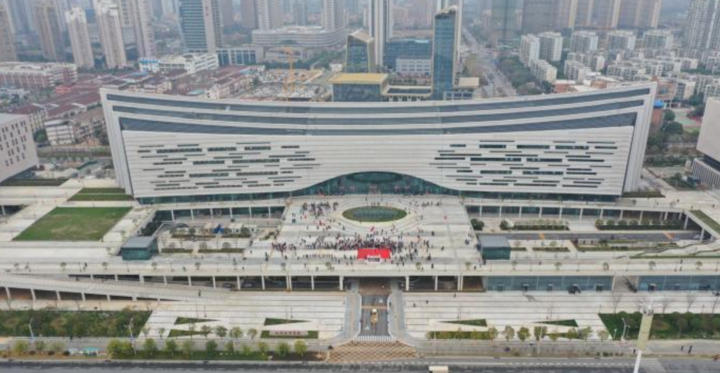 2020 中国十大最丑建筑出炉，谁在毁掉城市的美？
