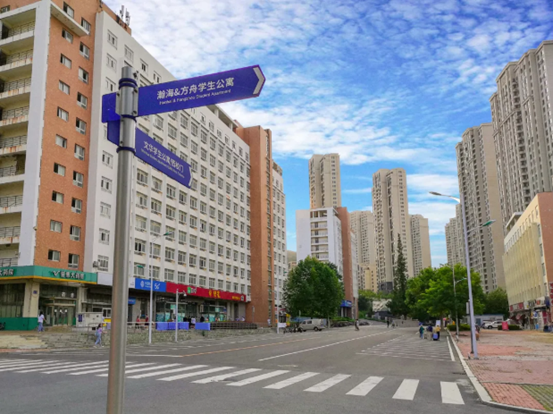 坐拥“专属地铁”，有7大美食集结地！东北这所大学“顶尖”配置太绝！