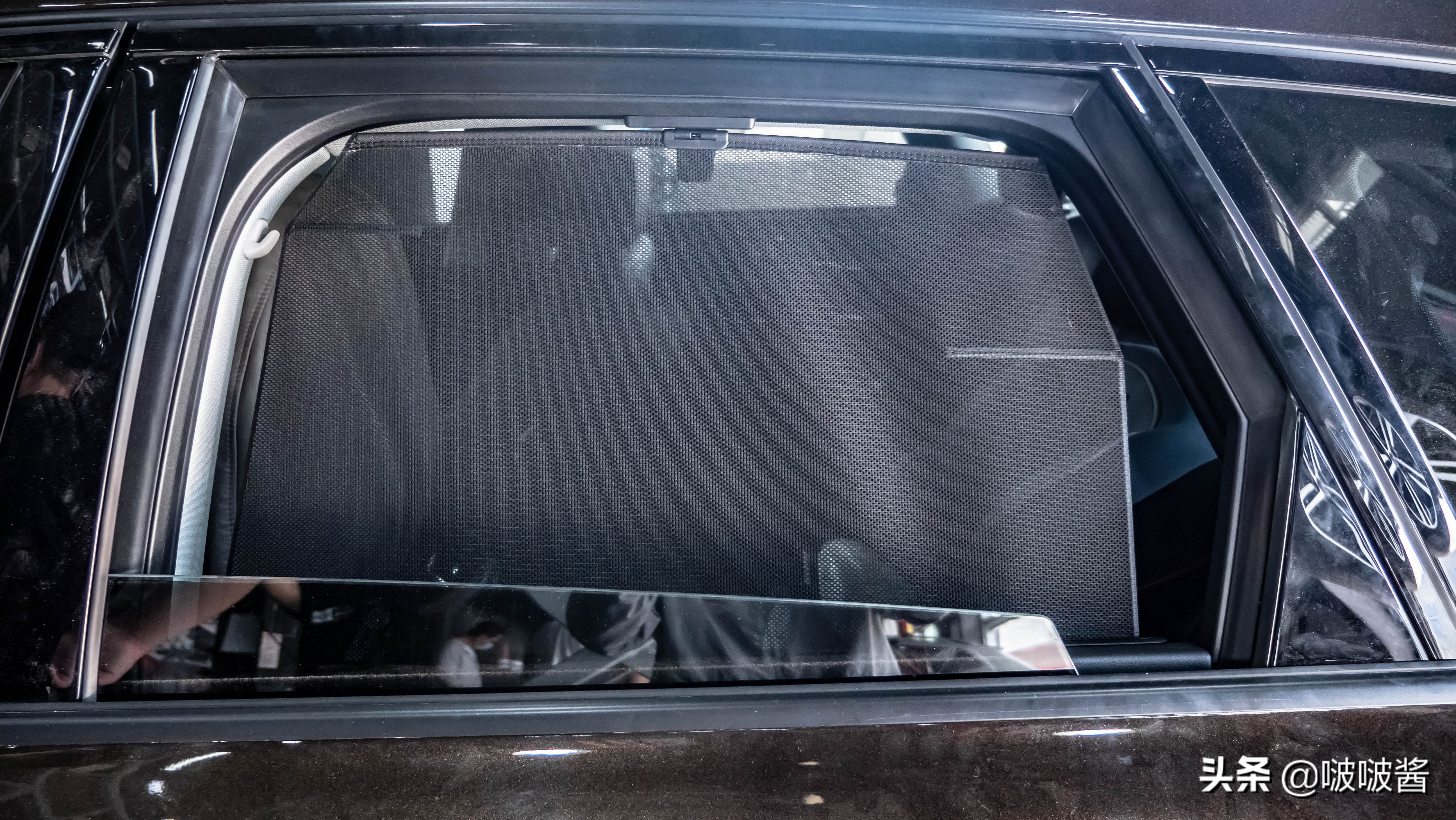 奥迪A6L改装后排遮阳帘，你有这几个困扰吗？