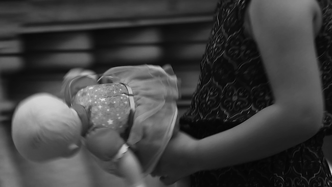 美国版鲍某明：骗婚单亲妈妈，做养父施虐，报案无门……