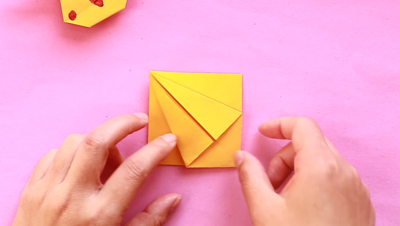 皮卡丘怎么做(橡皮泥皮卡丘怎么做)