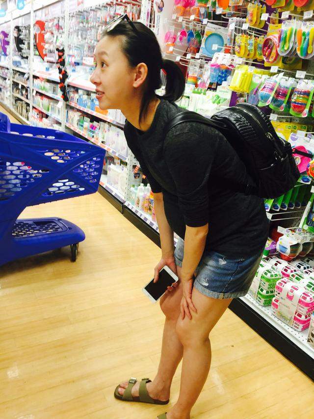 张梦瑾(范志毅的三婚妻子,长相甜美身材高挑,想当初丈母娘也是强烈