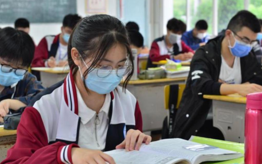 500分左右录取的军校，实力强悍且口碑好，适合中等生报考