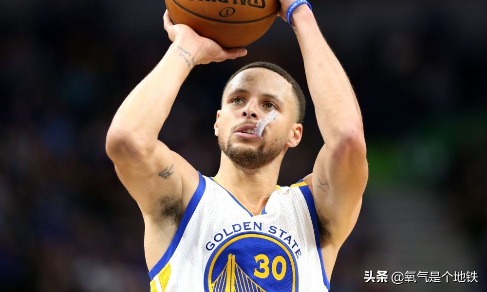 nba球员的影响力包括哪些内容(NBA十大影响力超巨排行榜：乔丹第一无悬念！詹姆斯超越科比)