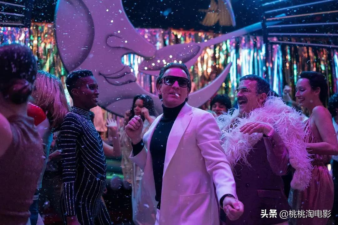 不要错过这部8分网飞大尺度新剧