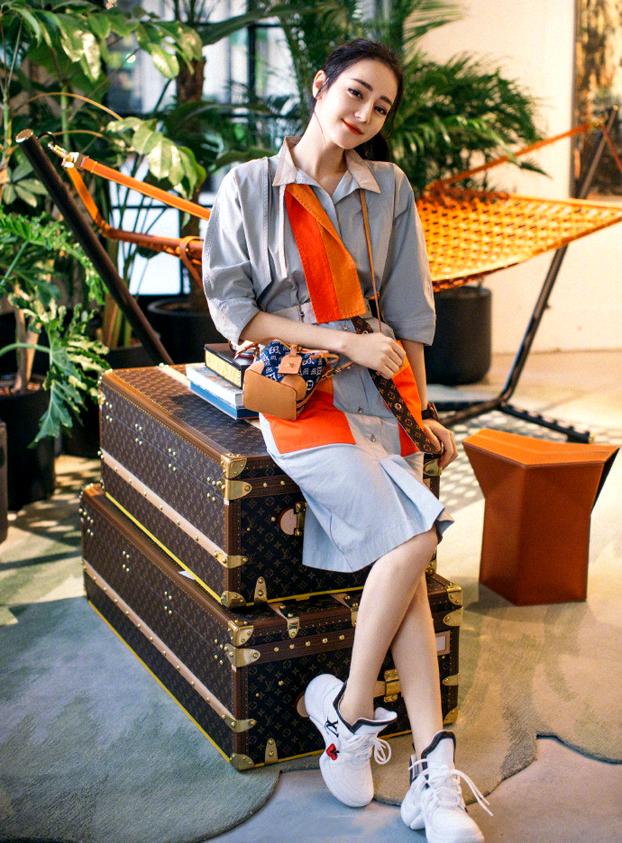 “7300万粉丝灰姑娘”迪丽热巴的“饭圈”专宠史