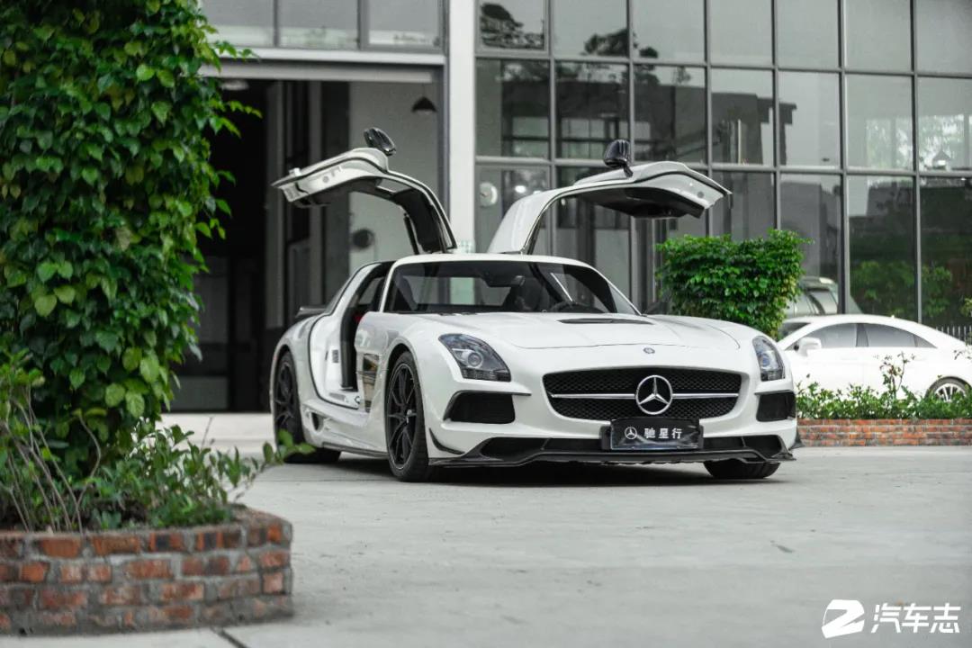 大陆仅十台的SLS AMG Black Series，零距离感受奔驰超跑的巅峰