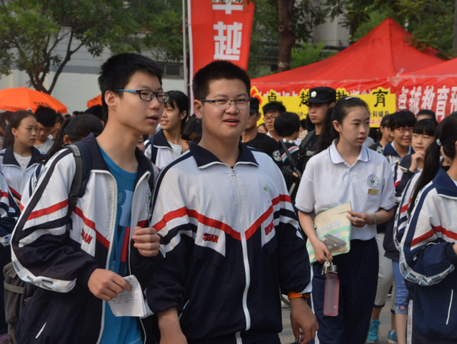 2021中小学“暑假”时间公布，还要取消家庭作业？家长迷茫了