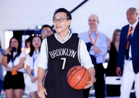 从高考数学1分到4000亿美元商业帝国，8个数字解读马云传奇生涯