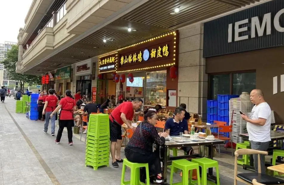如何用最少的钱开一家月入过万的早餐店？