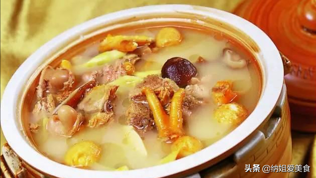 中国国宴菜是四菜一汤，现行人均标准200元，国宴更注重保健养生