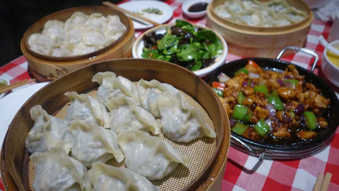 味道并不出众，但这个饺子品牌在石家庄开了快20年