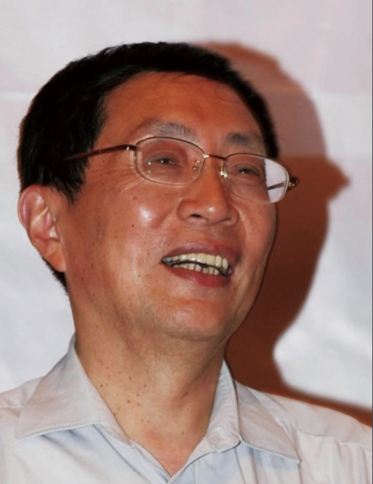 77年邓小平原计划准备一年再恢复高考，因何改变主意：不能再等了