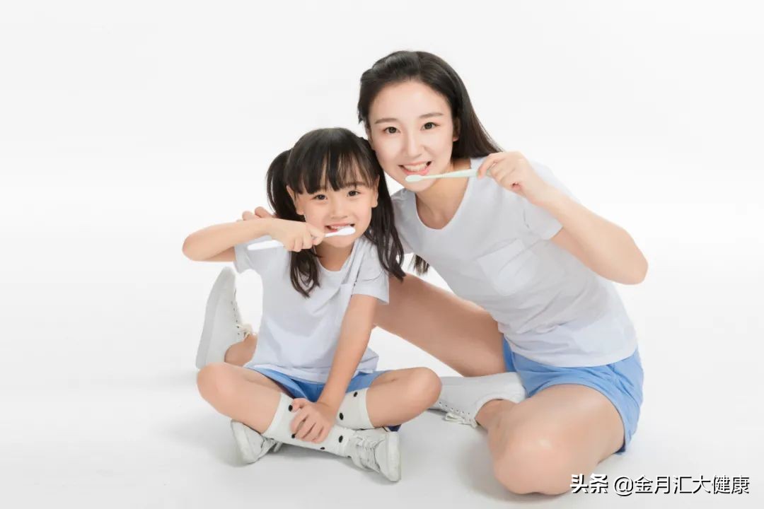 金月汇妈妈课堂｜宝宝长牙时会经历哪些痛苦？