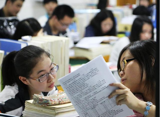 师范类院校“最受追捧”的4个专业，工作前景好，学生抢着报考