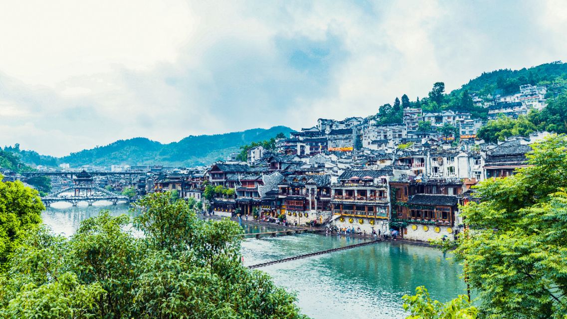湖南湘西凤凰古镇旅游攻略!路线!图片图文