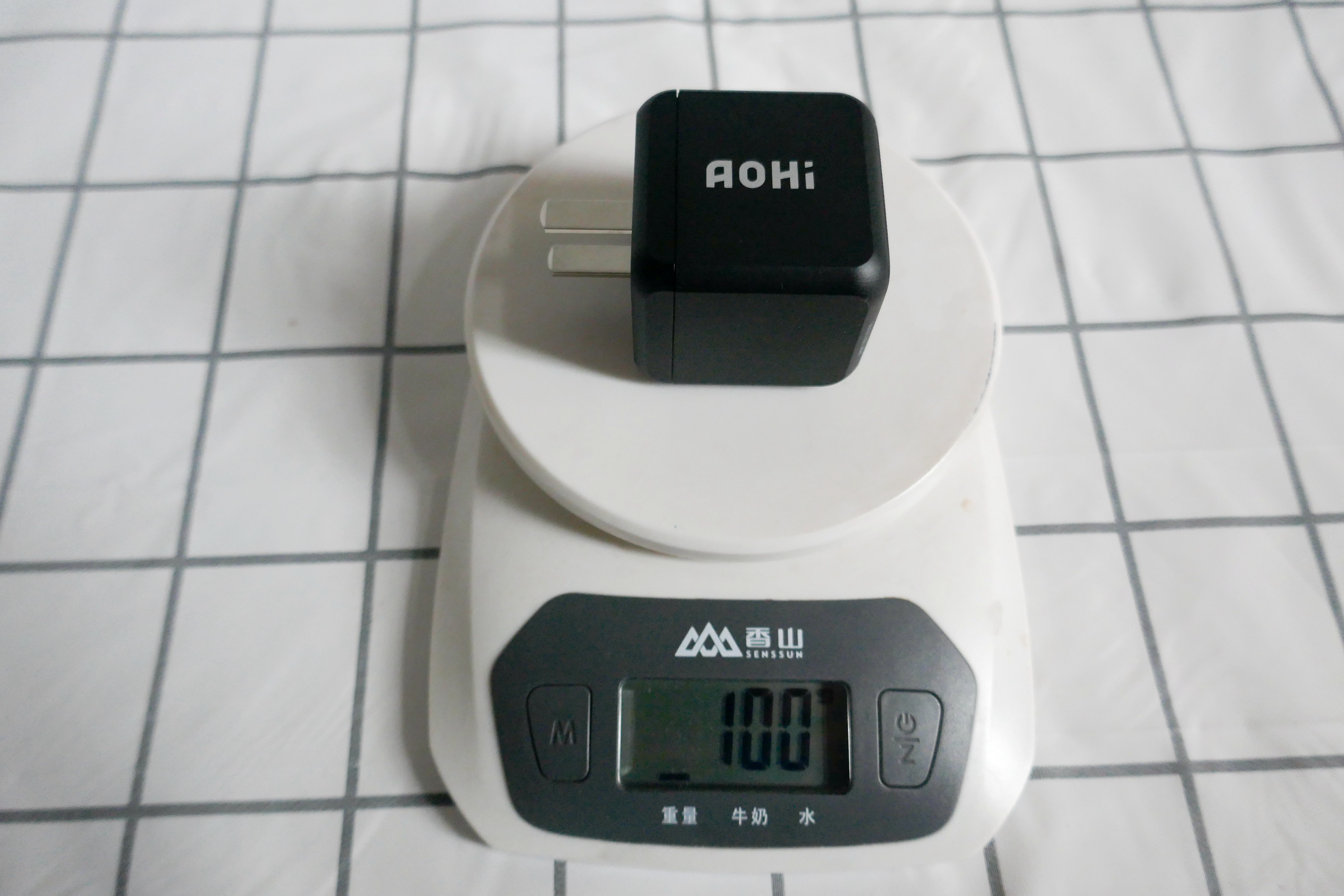 短小精悍，超级快充——AOHI/奥海65W氮化镓充电器测评