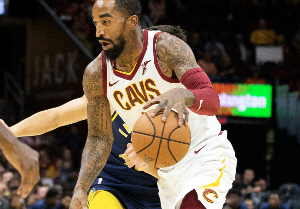 为什么说nba球员在(JR-史密斯为啥执着返回NBA打球？他说：现在85%现役球员都不如我)