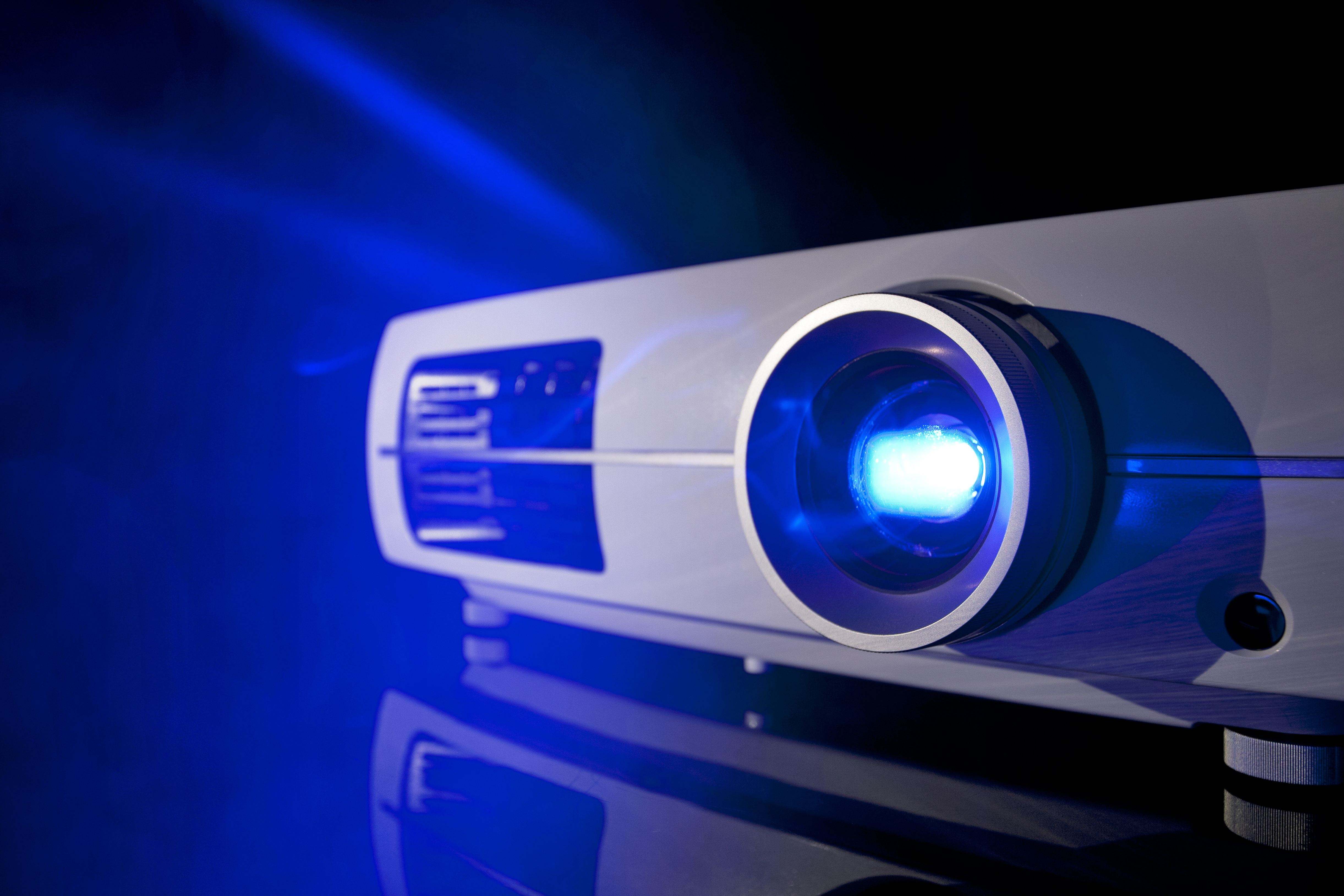 投影仪价格家用投影仪该怎么选