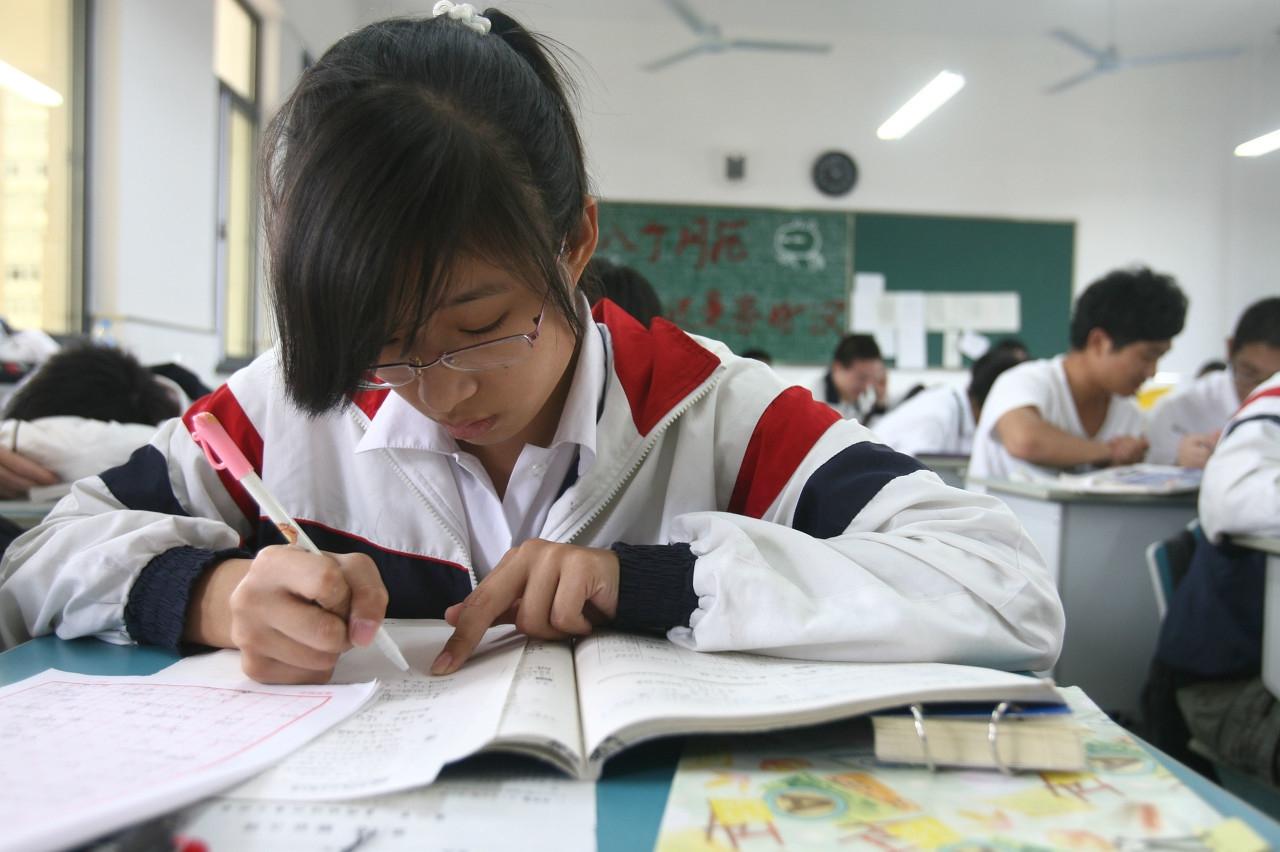 普通高中生，高考想考到600分，难度大不大？听听班主任的答案