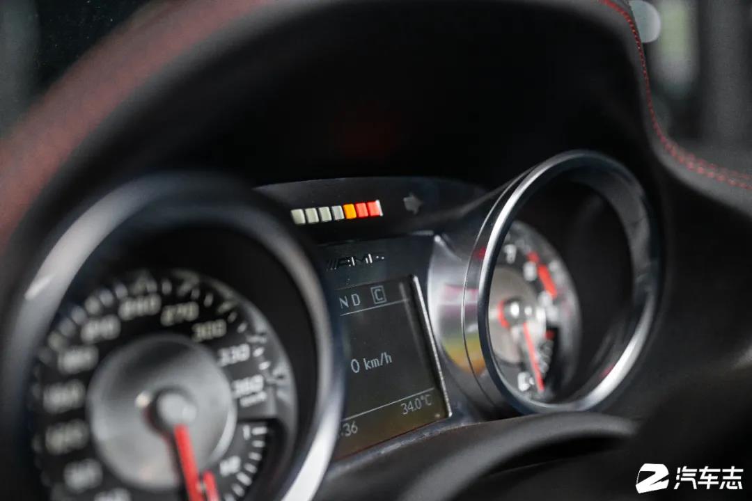 大陆仅十台的SLS AMG Black Series，零距离感受奔驰超跑的巅峰