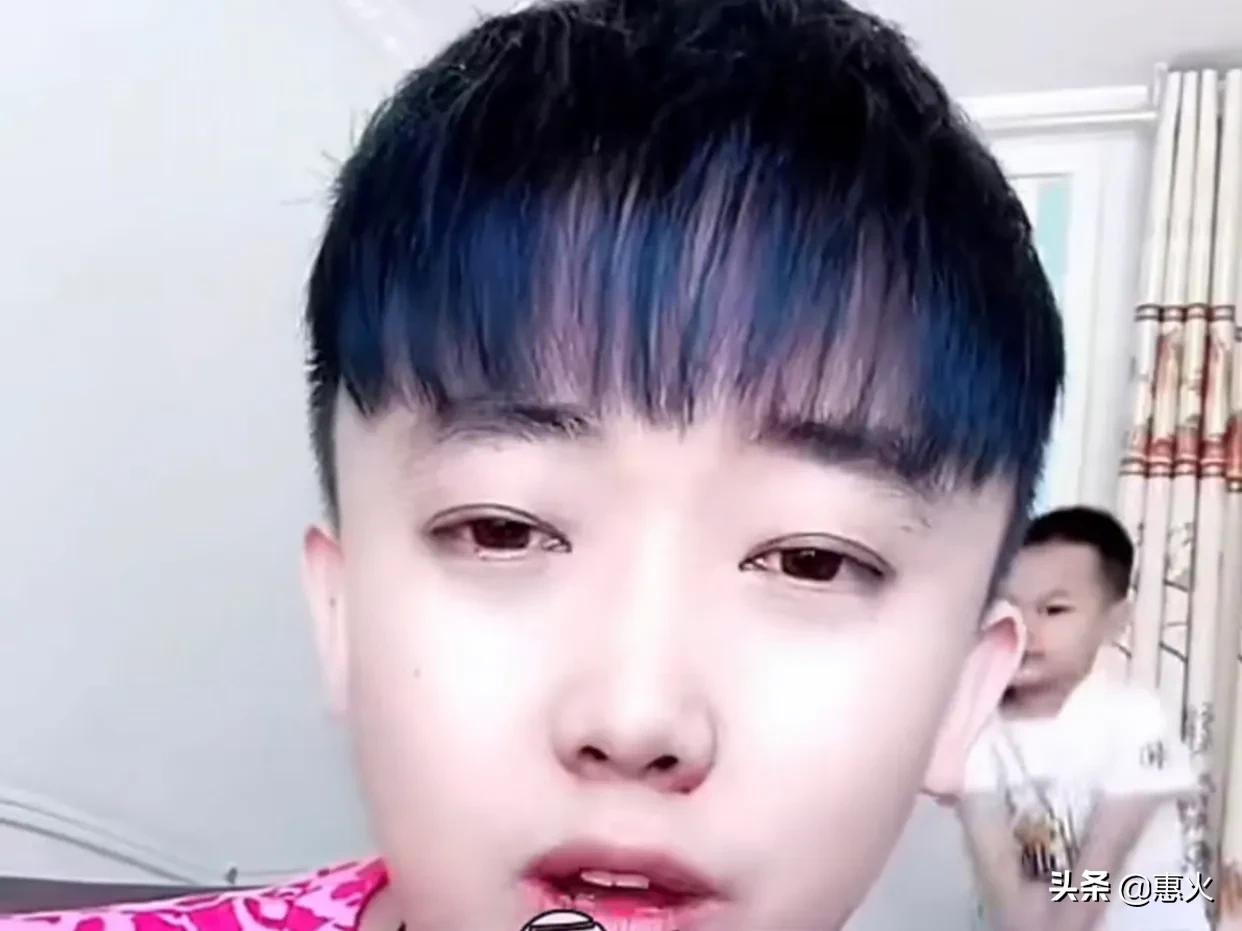 快手江湖呈现三足鼎立局面，马洪涛独霸一方，势头强劲