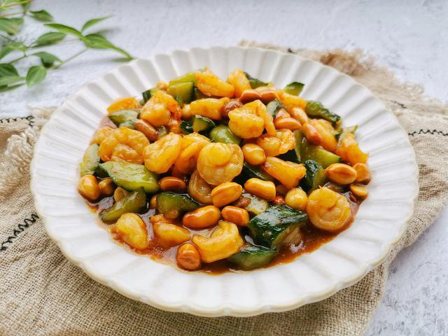 10道适合高考生的家常菜，提供充足营养，简单易做，为学子们助力