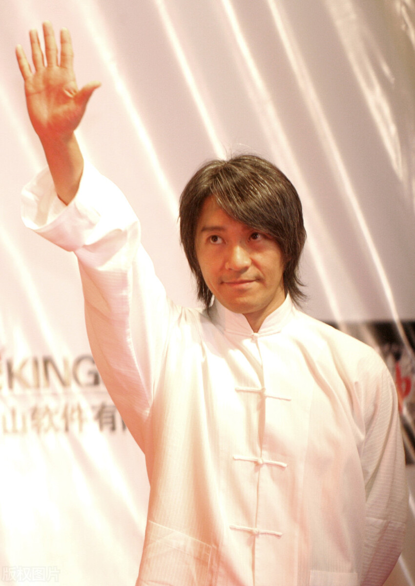 周星驰的《功夫》为什么能在近几年评分不断反升?