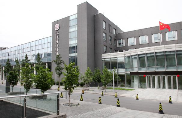 西藏大学分数线（我国211大学排名公布）