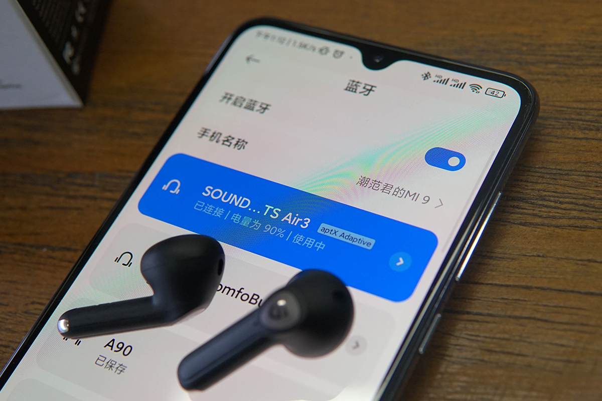 价格音质都感人，入手CNET测评推荐的泥炭AIR3蓝牙耳机