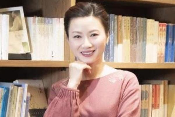 中南大学3位女教授火了，颜值极高且才华出众，网友：全能女神