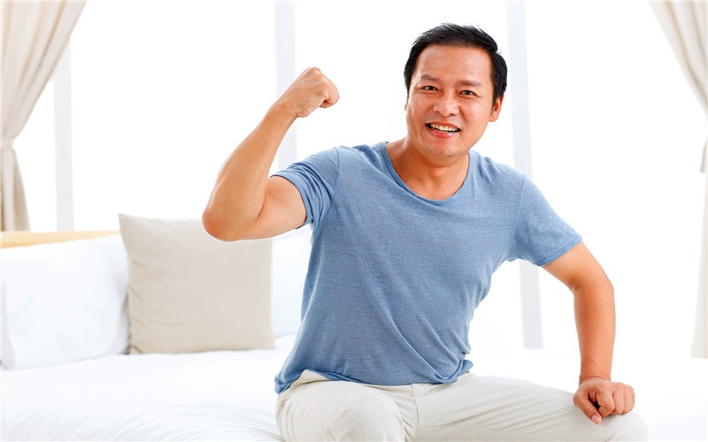 手里没有资金，为什么有些中年人还是想着去创业呢？分析一下