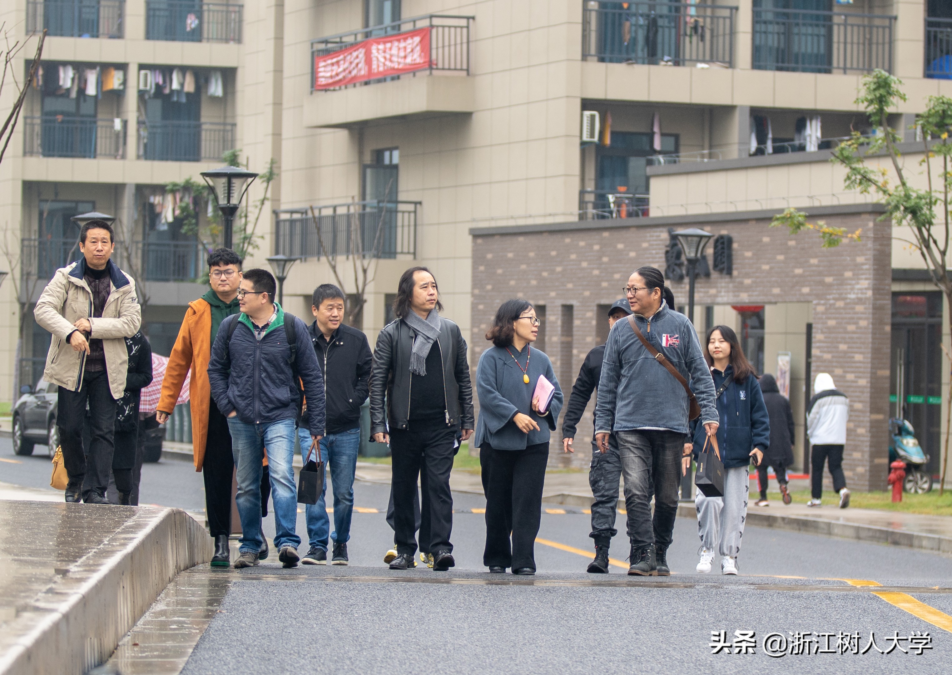 我校艺术学院举行建院20周年庆典活动暨迎新文艺汇演