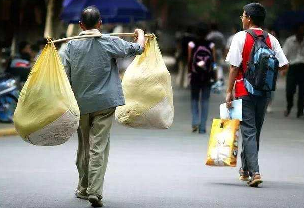 “寒门出贵子”，山西4名贫困生考上清华大学，分别优惠30至50分