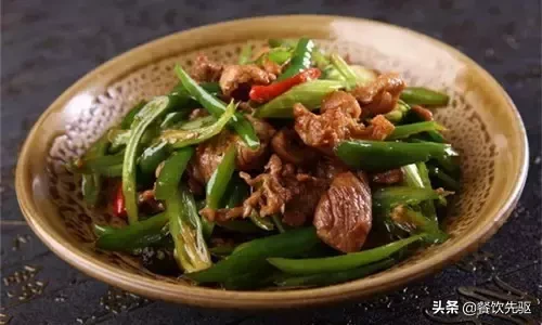 越土越受顾客欢迎的朴实湘菜制作