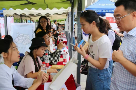 研究生注意了，这11所高校不再提供“宿舍”，读研压力进一步增加