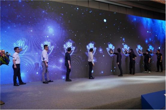 沈阳学室内设计，毕业了是去装修公司还是去设计公司，哪个靠谱？