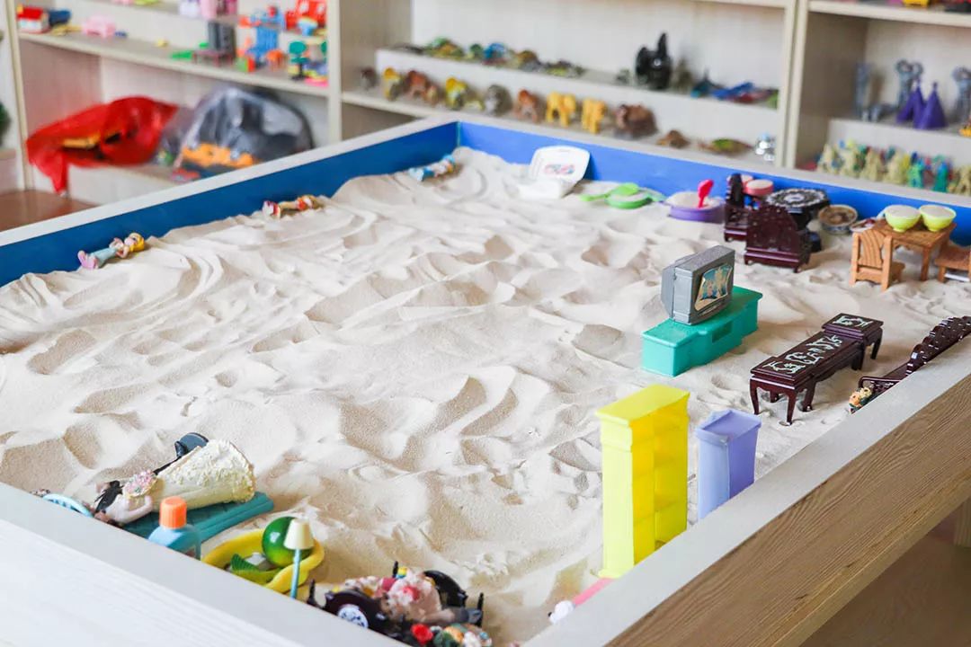 愿你出走半生，归来仍是少年