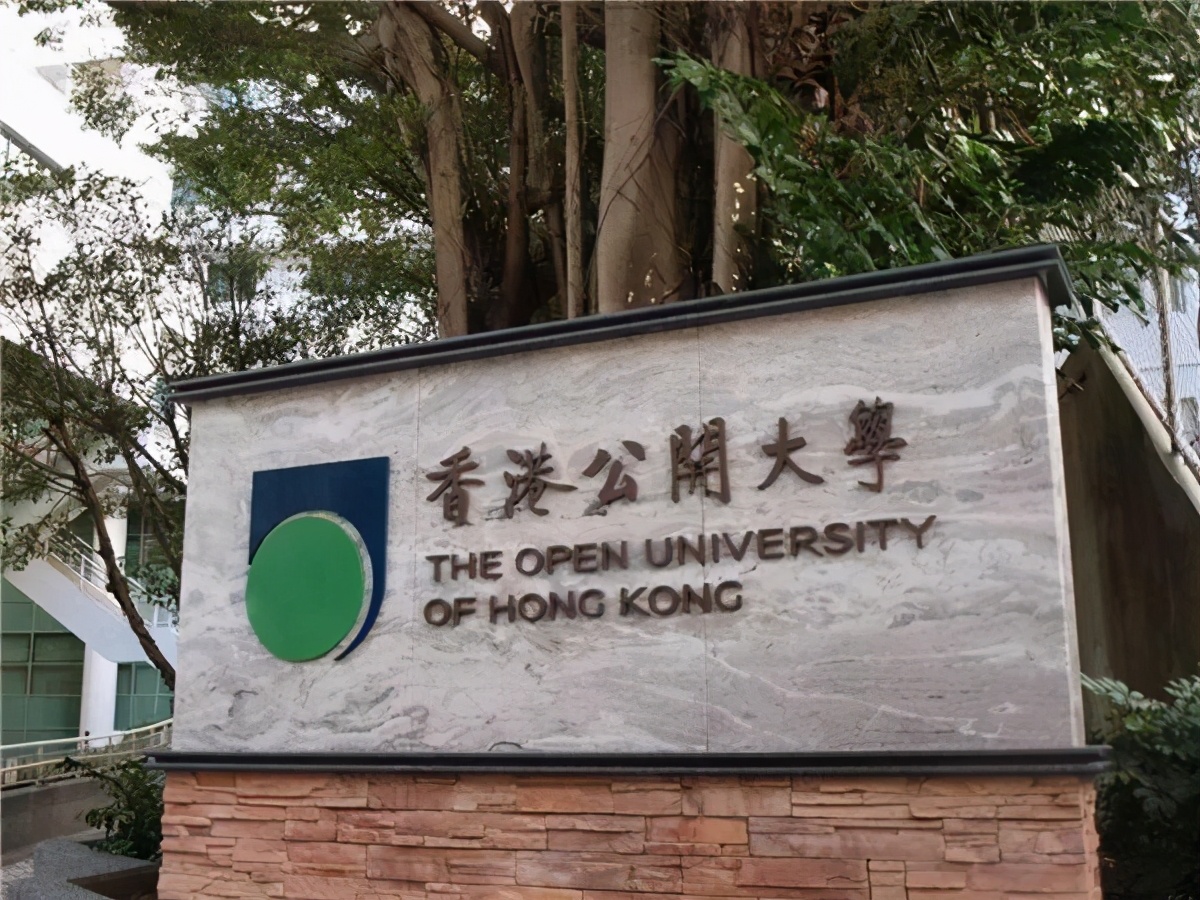 中国政法大学面积（最袖珍大学）