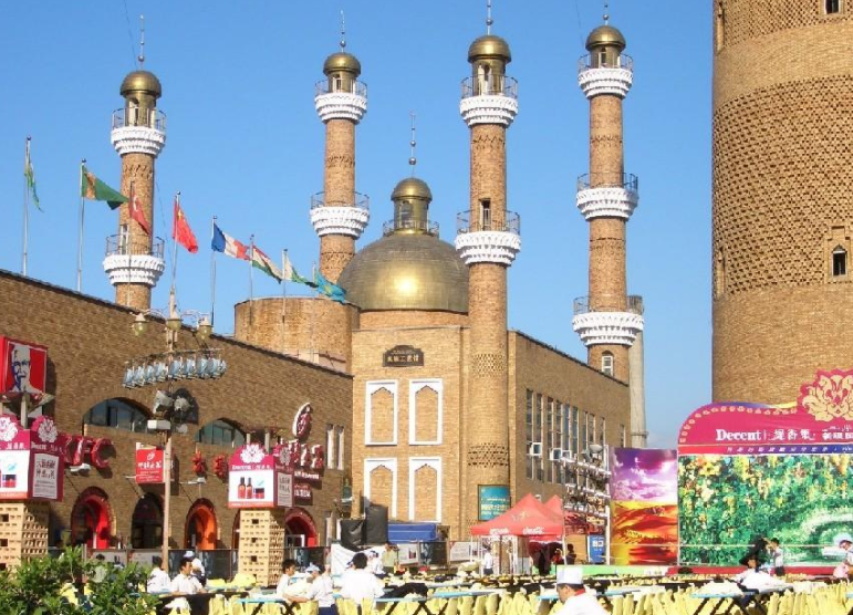 两所响当当的211大学，就业率几乎是100%，为何还是不受考生待见