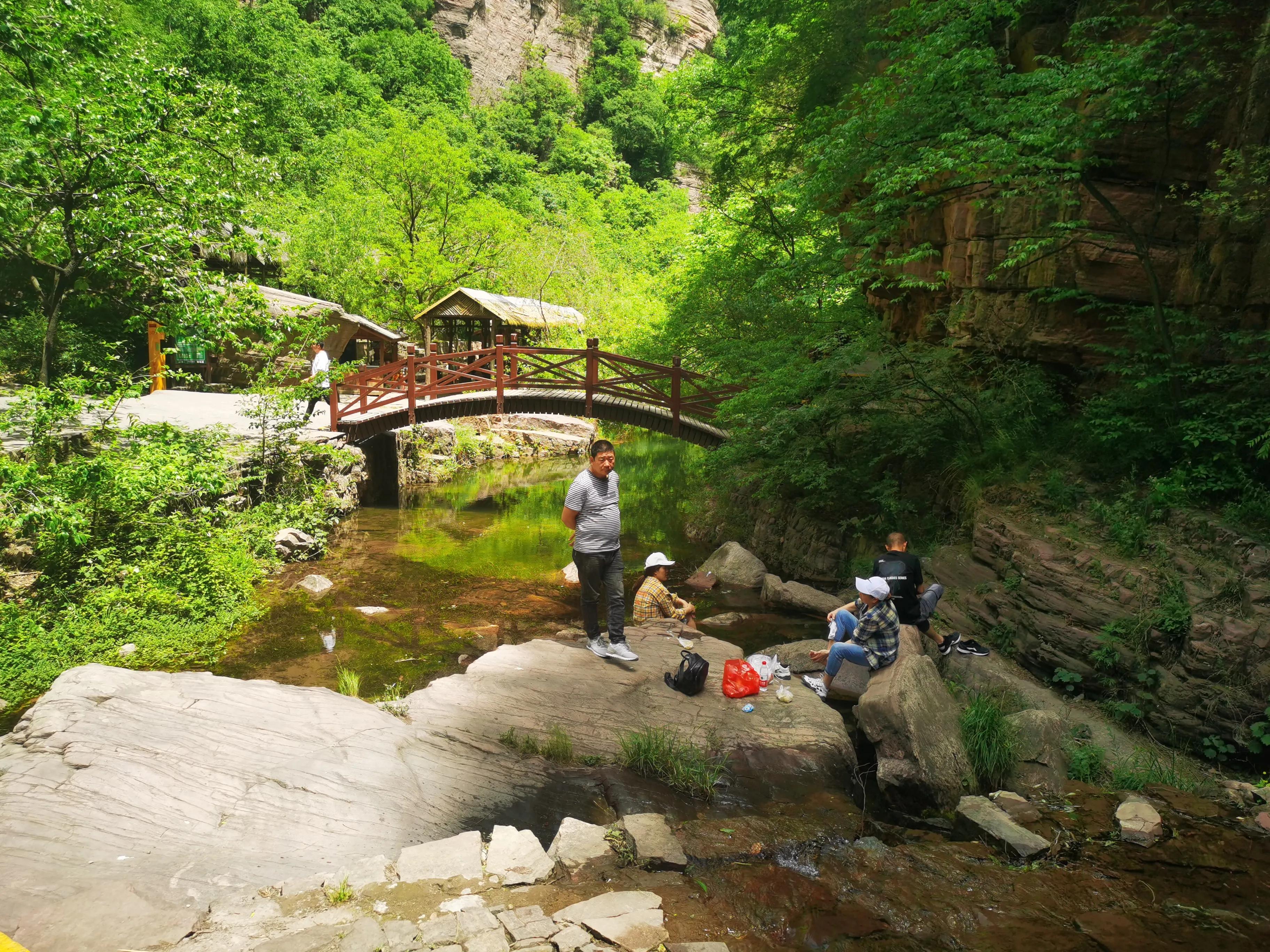 龍潭大峽谷在哪(洛陽龍潭大峽谷,古海奇峽地質畫廊,景色不輸紅石峽,卻