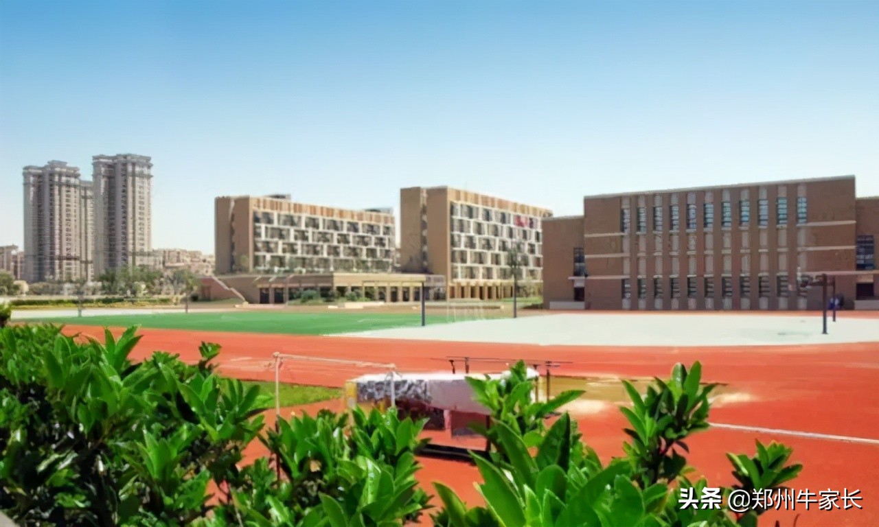 这所学校为什么有着许多奇迹教育神话？揭秘名校，原来是这样的