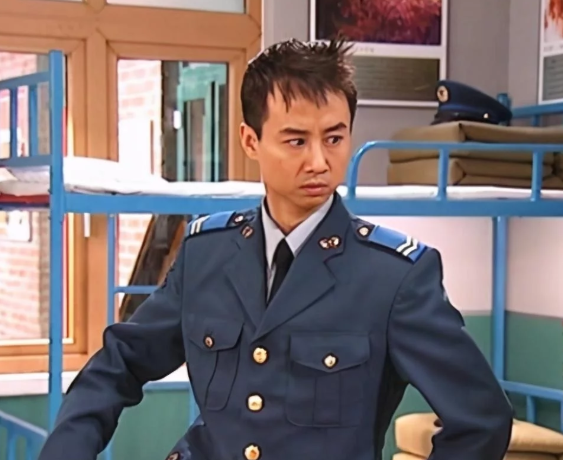 记得《炊事班的故事》的小毛吗?在《江山如此多娇》里可恨又可爱