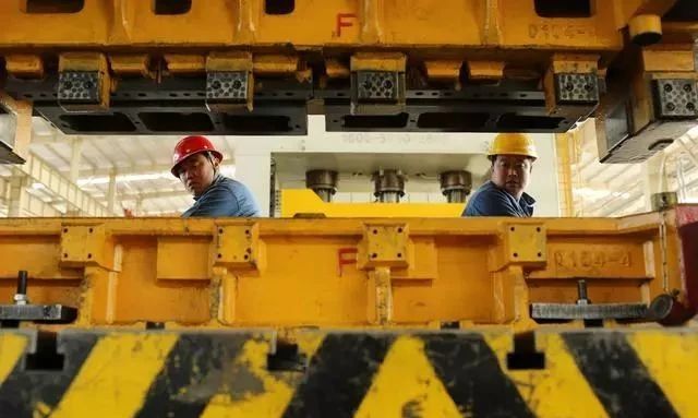 冲压大型汽车模、覆盖件工艺、特点与要求规范