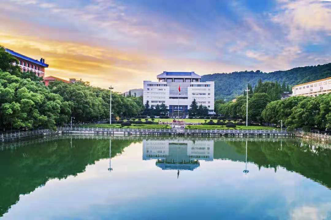 湖南一所高校申请“改名”，有望三年内完成，当地学生有福了